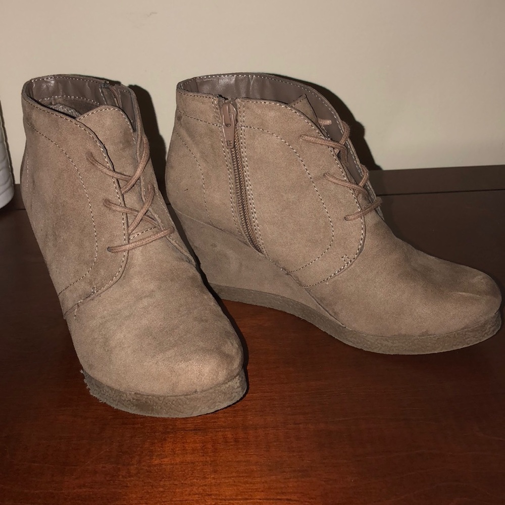 Wedge booties